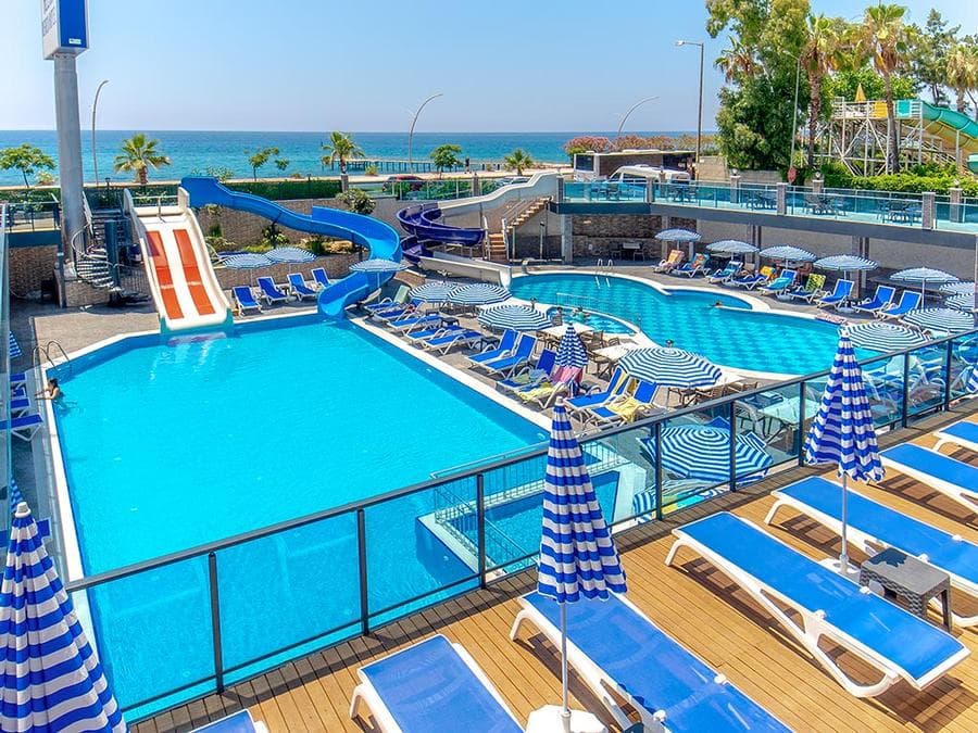 RELAX BEACH HOTEL